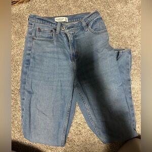 Abercrombie Curve Love Slim Straight Jeans